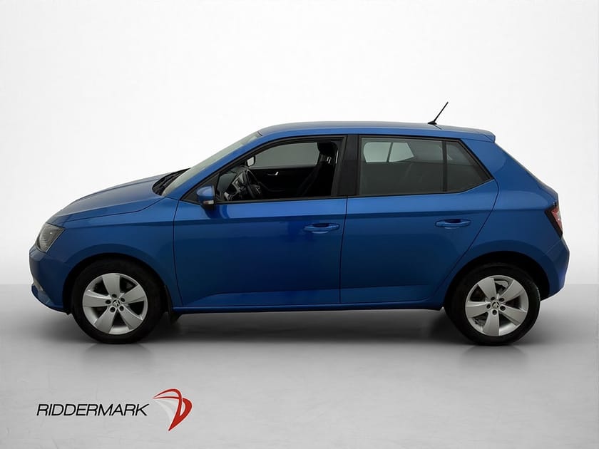 Bild 4 av Škoda Fabia Skoda 1.2 TSI 90hk Style P-sensor Bluetooth Sätesvärm