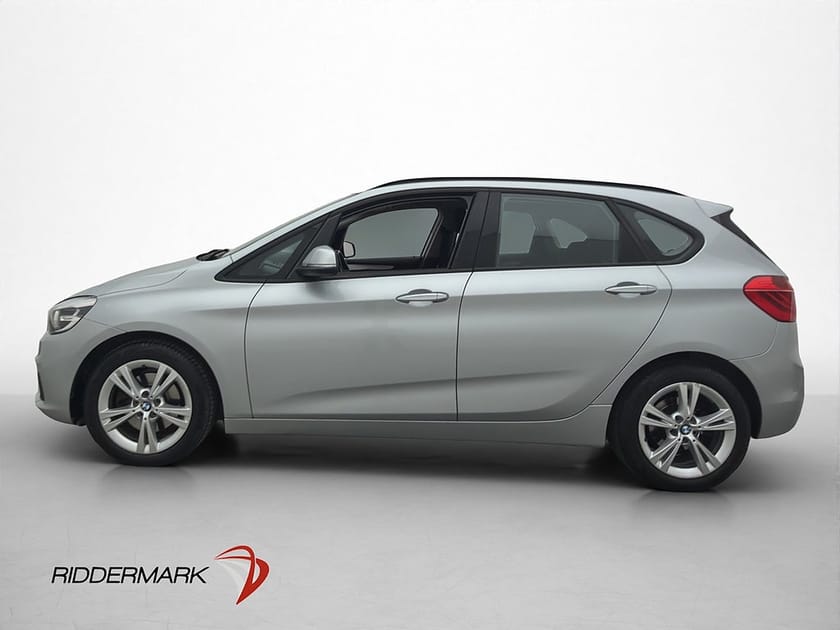 Bild 4 av BMW 218i Active Tourer 218 136hk M-Värmare Drag Bluetooth