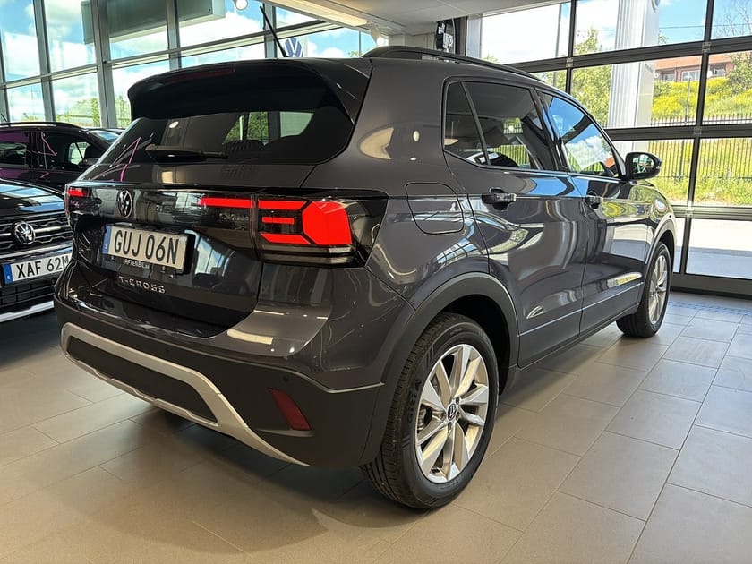 Bild 4 av Volkswagen T-Cross SOMMAR kampanj tom *14/6*