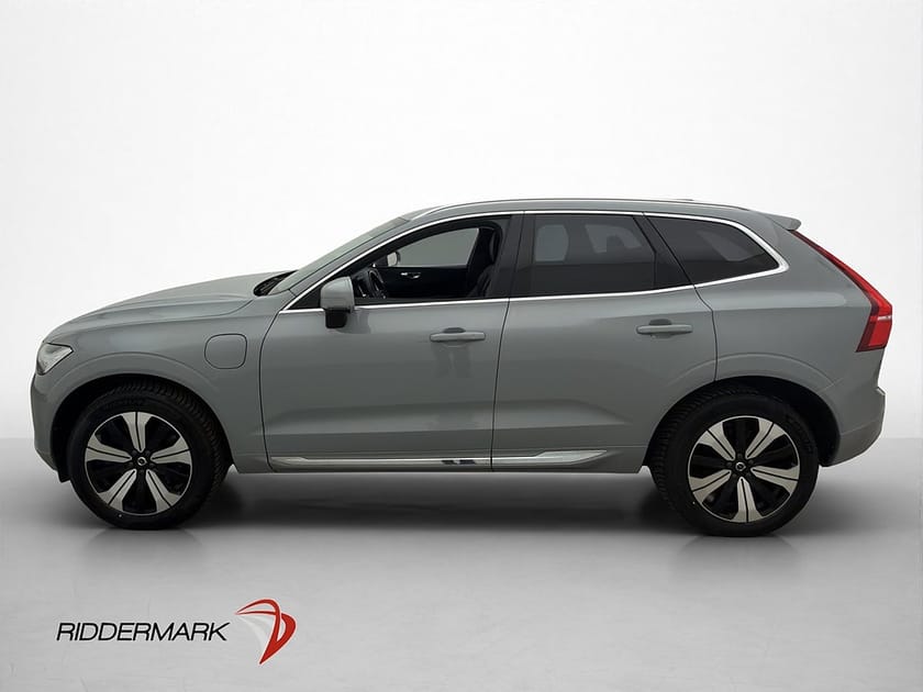 Bild 4 av Volvo XC60 T6 350hk AWD Plus Bright Värmare Pano Skinn Drag