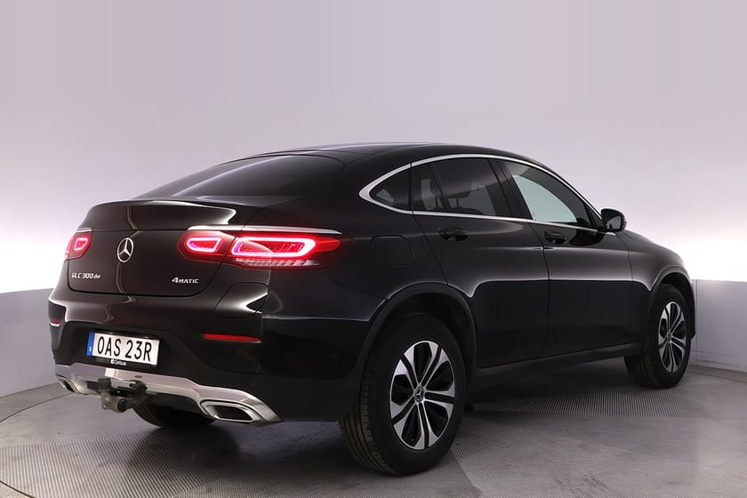 Bild 5 av Mercedes-Benz GLC 300 de Coupé 4MATIC Drag Cockpit Kamera