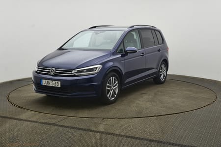 Volkswagen Touran 7SITS|MOMS|ELBAKLUCKA|VÄRMARE|DRAG