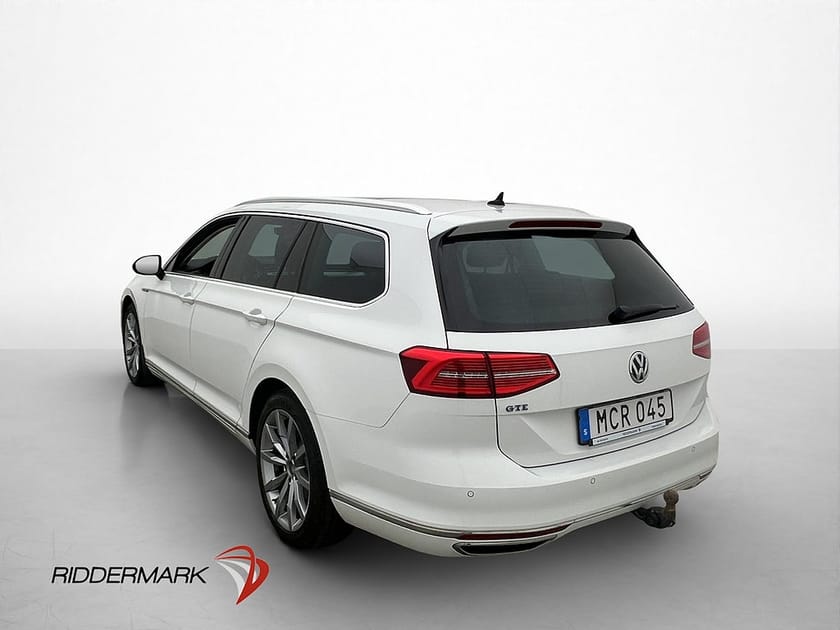 Bild 5 av Volkswagen Passat Variant GTE 1.4 TSI Pano Cockpit Kamera Drag