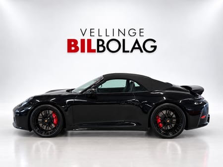 Porsche 911 Carrera 4 GTS Cabriolet