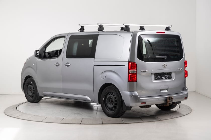 Bilde 4 av Toyota Proace 2020 1,5 D 122 L1H1 Auksjon! Les tekst!
