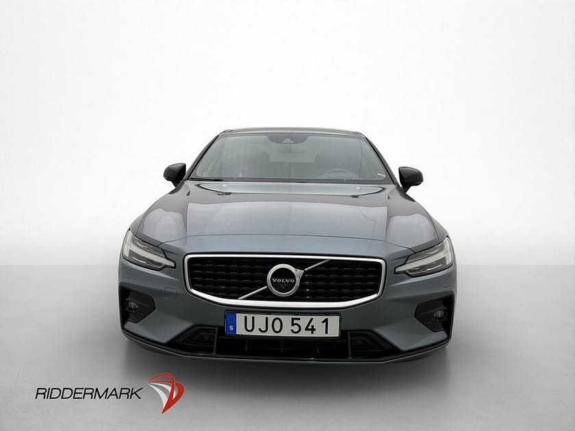 Bild 2 av Volvo S60 T5 250hk R-Design 360° HUD Skinn CarPlay Värmare