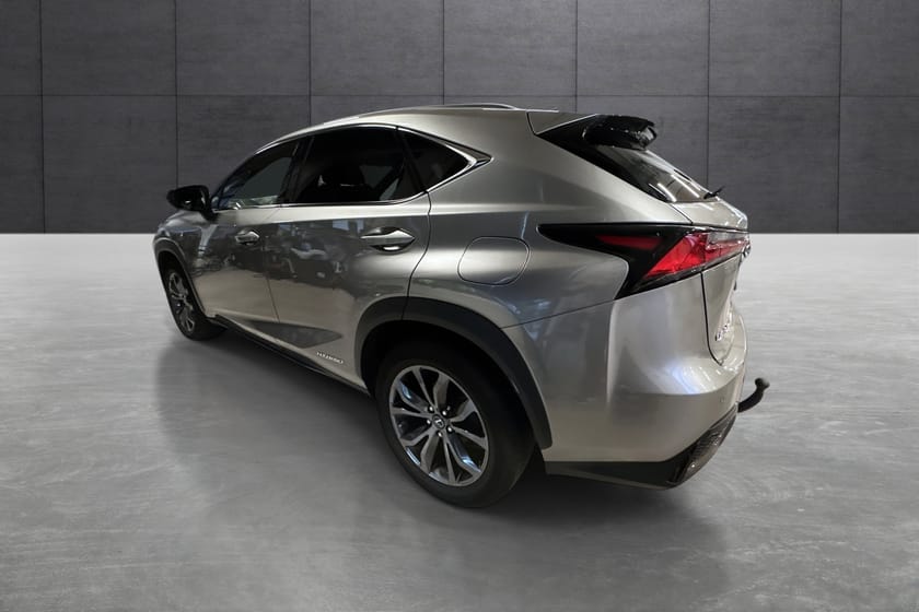 Bilde 3 av Lexus NX 300h AWD