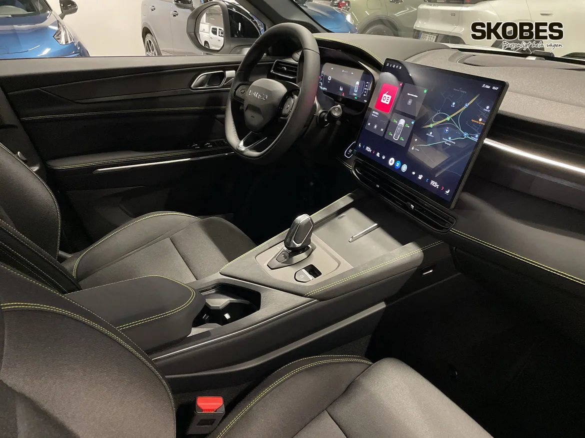 Lynk & Co 01 PHEV