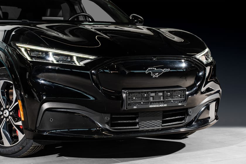 Bilde 2 av Ford Mustang Mach-E Long Range AWD First Edition 540km Krok Forvarming App Acc Pano