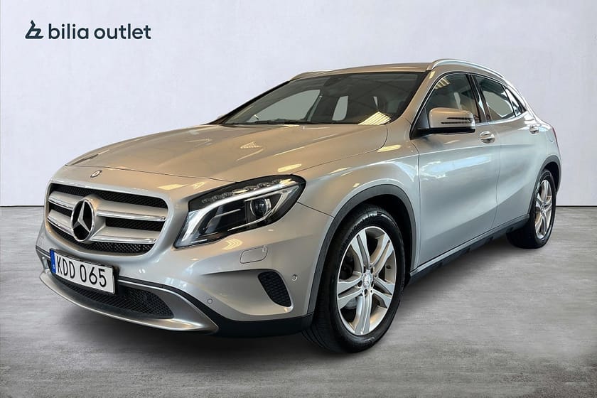 Bild 1 av Mercedes-Benz GLA 200 d 4MATIC 200d Urban Line 136hk / Drag Värmare PDC Navi
