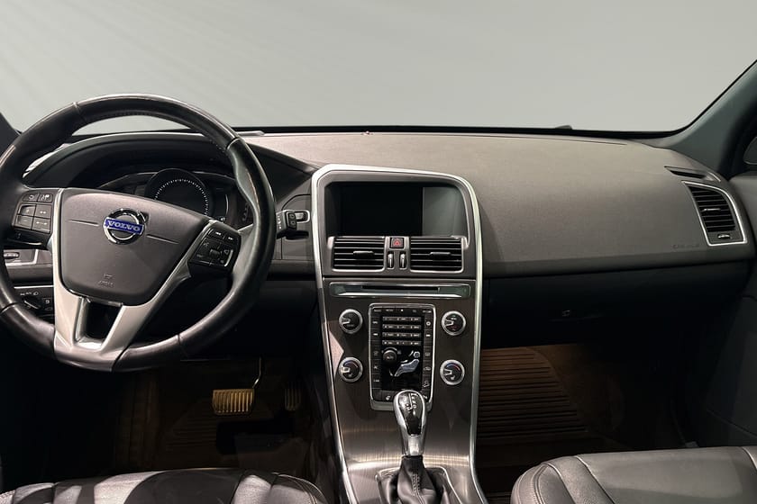 Bild 5 av Volvo XC60 D4 AWD Summum Business E PRO / Vinterhjul ingår