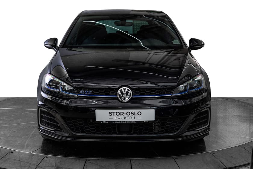 Bilde 3 av Volkswagen Golf GTE 204hk /Navi /DAB /ACC /Ryggekamera /Skinn/ LED