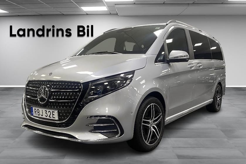 Bild 1 av Mercedes-Benz V 300d 4MATIC 3.2t 9G-Tronic AMG / Burmester / 360