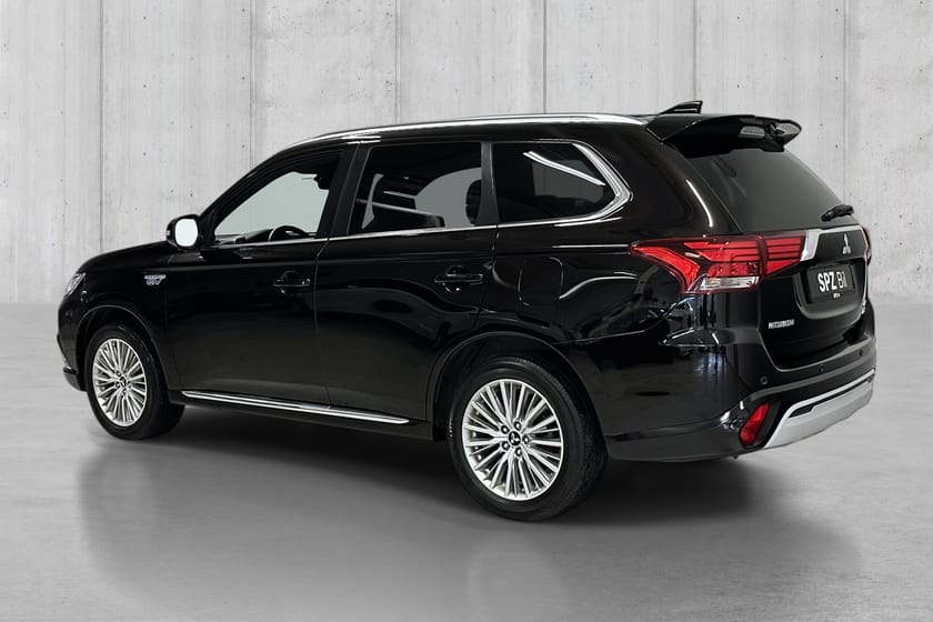 Bilde 5 av Mitsubishi Outlander PHEV Instyle+ Facelift | ACC | Takluke | 360 | Skinn