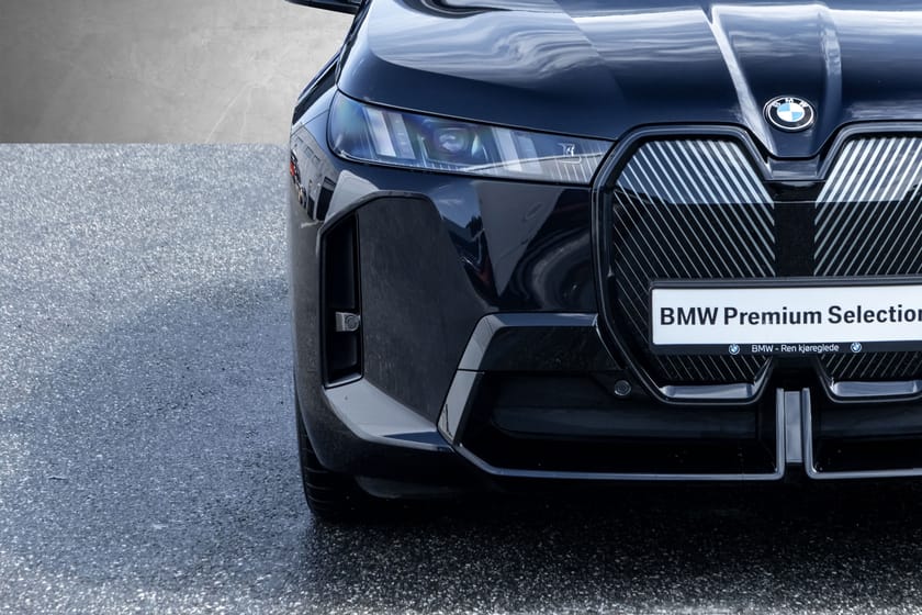 Bilde 5 av BMW iX xDrive60 M-Sport H/K SoftClose Skinn