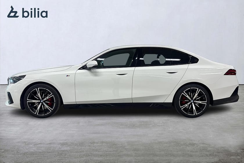 Bild 3 av BMW 520d xDrive Sedan M-Sport Pro | Drag | Värmare | H&K  | 20"