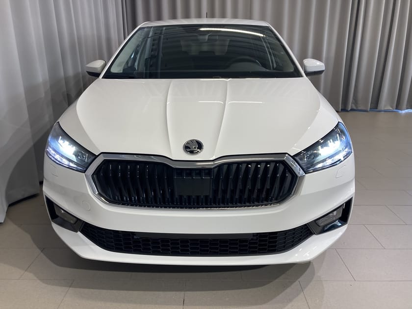 Bild 2 av Škoda Fabia SELECTION 1,0 TSI 116hk, 2-zon/Tonade rutor