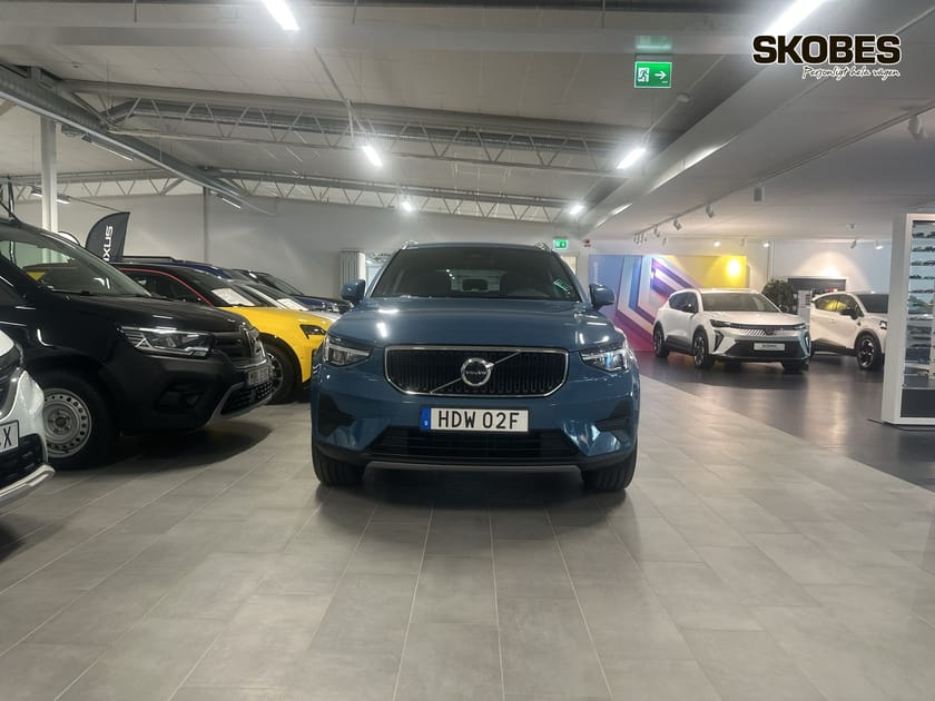 Bild 2 av Volvo XC40 B4 FWD Bensin Core