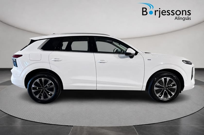 Bild 2 av Audi Q3 e-hybrid Proline 272hk *Upp till 11mil på ren el*