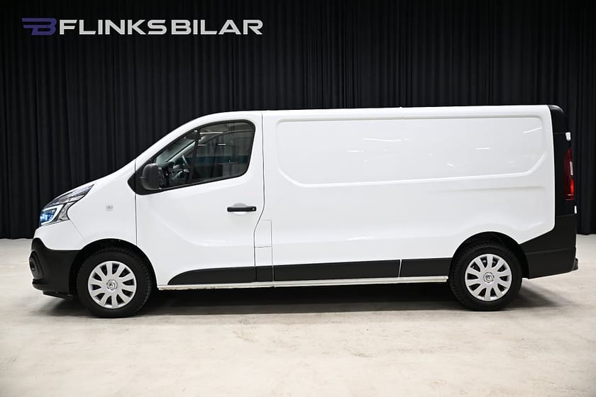 Bild 2 av Renault Trafic Skåpbil dCi 145HK L2|Automat|LED|Inredd|Värmare|Backkamera|Moms