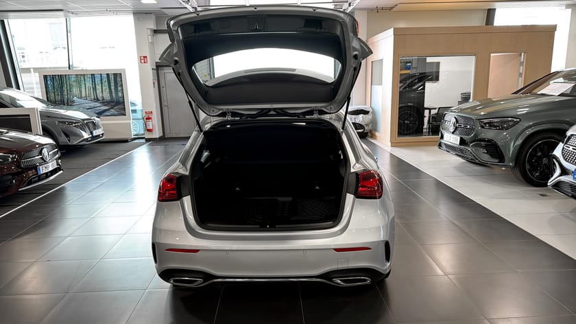 Bild 5 av Mercedes-Benz A 200 AMG Line Advanced Plus