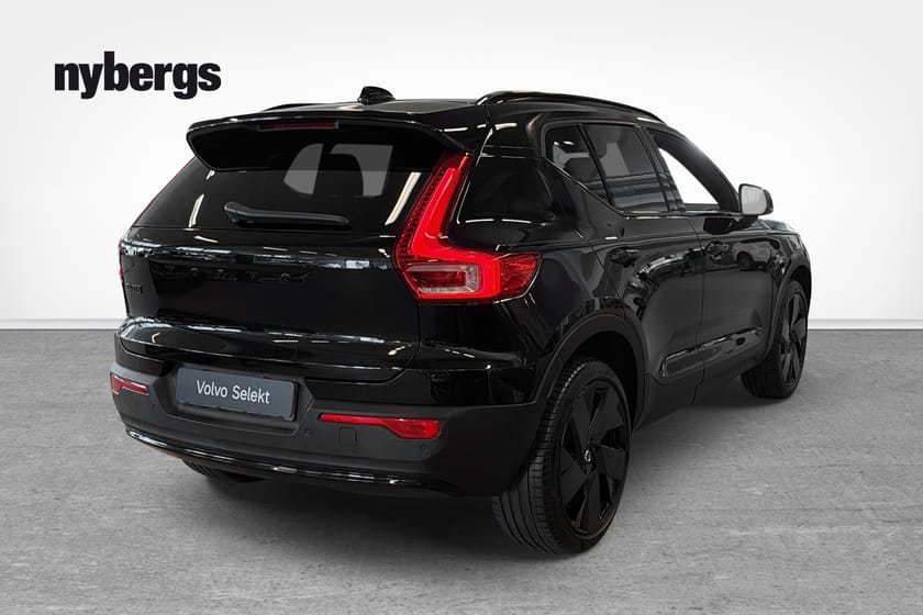 Bild 4 av Volvo EX40 Twin Motor Performance M Plus Black Edt