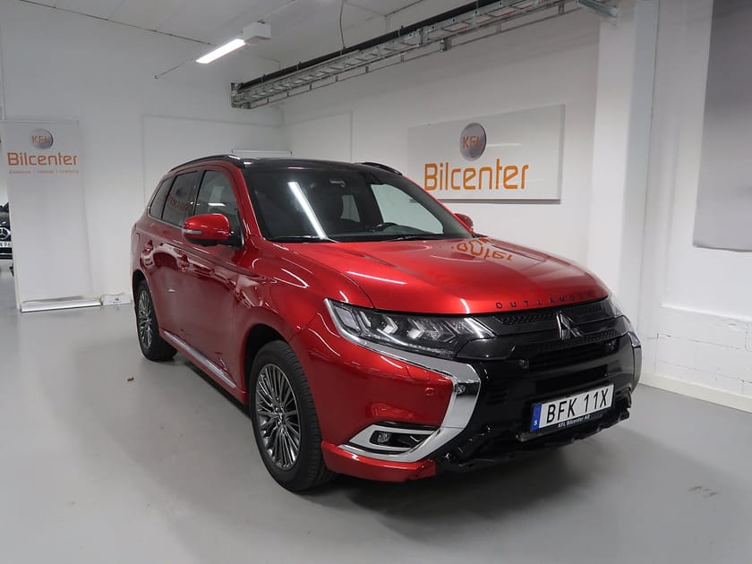 Bild 3 av Mitsubishi Outlander PHEV S-Edition V-Däck ingår Webasto-360°-Taklucka-Drag-
