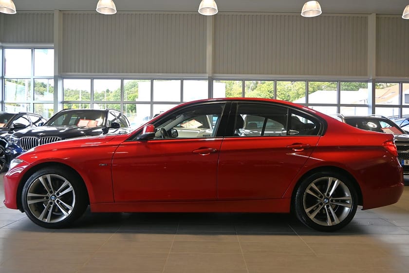 Bild 2 av BMW 328i Sedan Aut 245hk Sport line 18" Adaptiv Farth