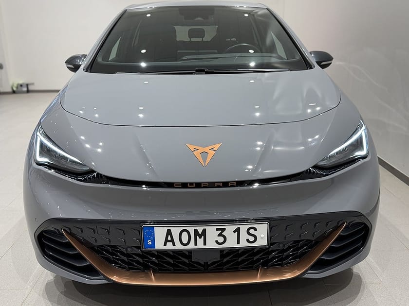 Bild 3 av CUPRA Born e-boost 58 KWH | Keyless | B-Kamera