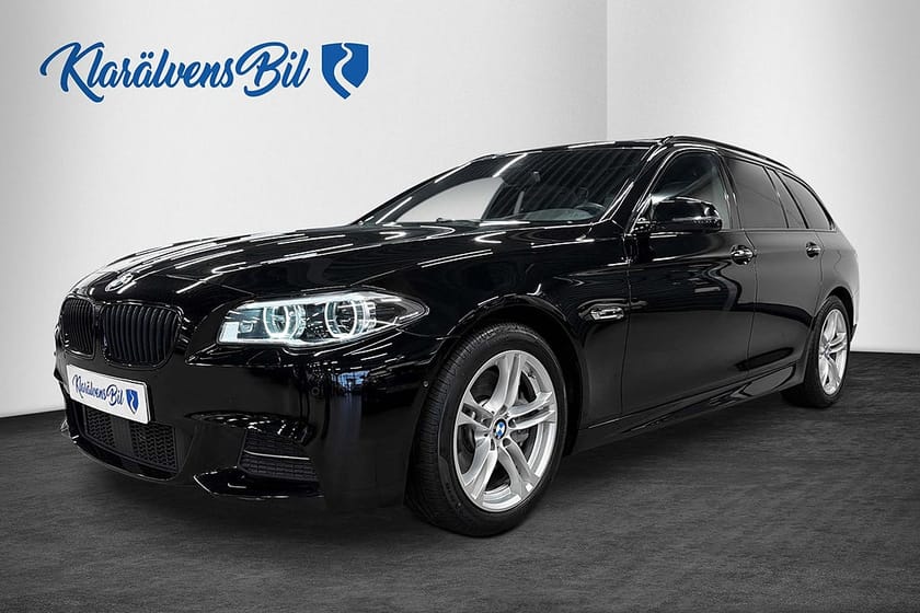 Bild 1 av BMW 530d xDrive Touring M-Sport (258hk) Pano Drag D-värm Nav HuD