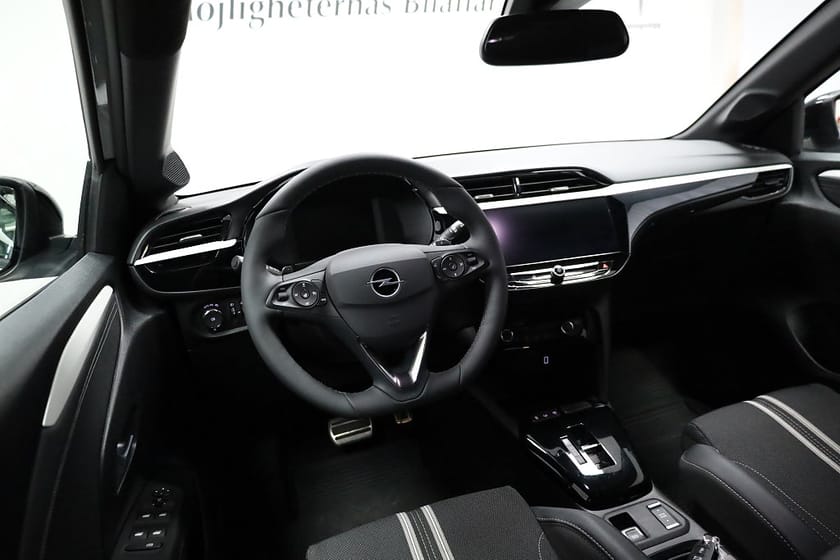 Bild 3 av Opel Corsa 1.2 Turbo Automat / 3800 Mil / Apple Carplay