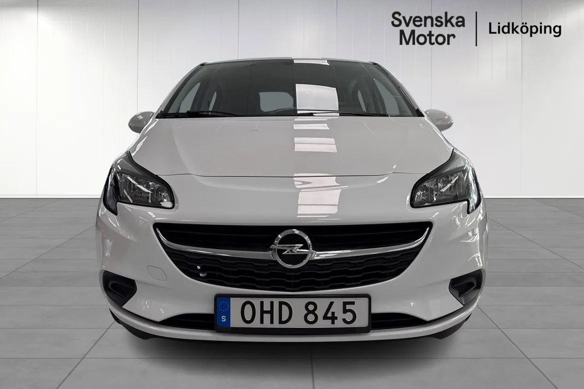 picture of a car