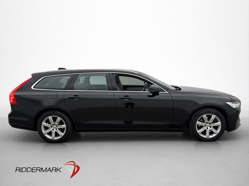 Bild 4 av Volvo V90 D4 Momentum Värmare Dynamiska-LED P-Sensorer