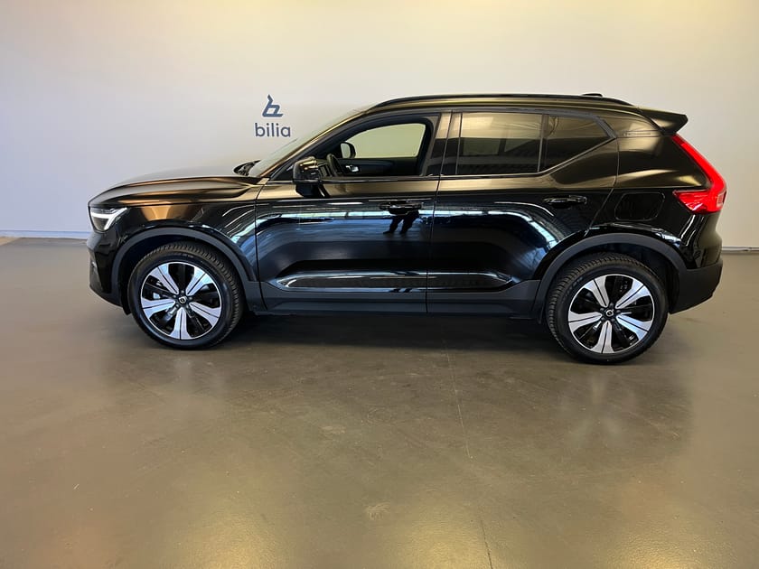 Bild 2 av Volvo XC40 Recharge Single Motor Core/ Navigation/ Bakkamera/ 10.000 kr tillbehör/