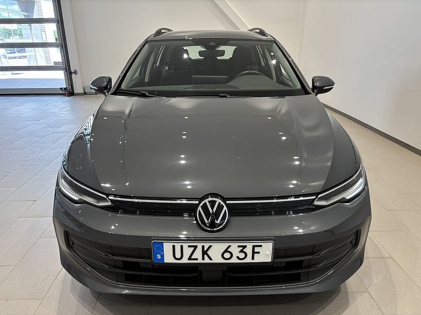 Bild 2 av Volkswagen Golf Sportscombi 1.5 ETSI Drag Backkamera