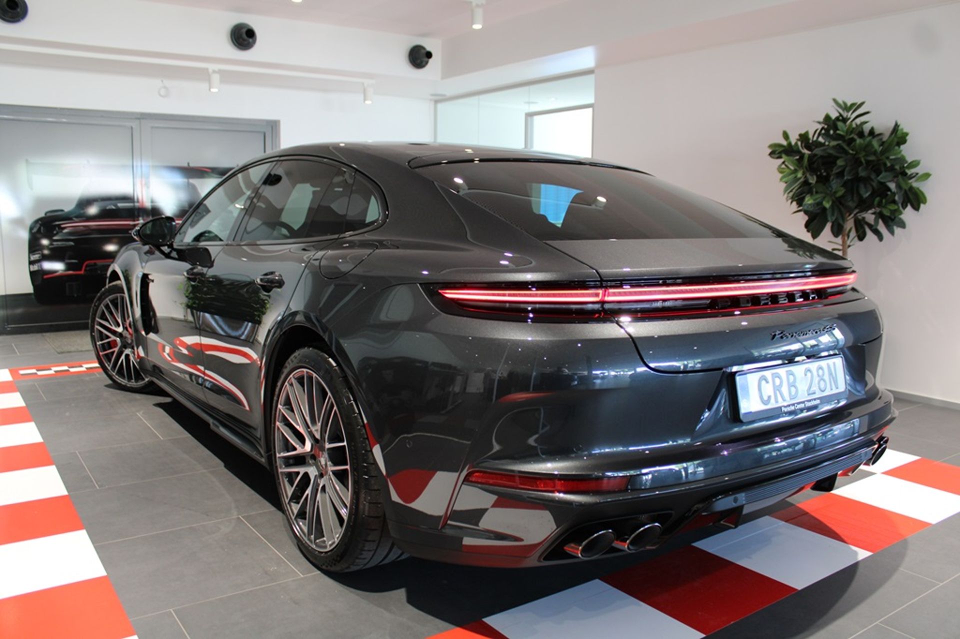 Porsche Panamera 4S E-Hybrid 2026, bild 2/21