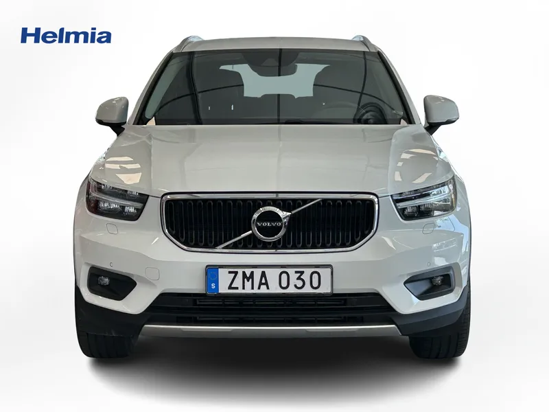 Bild 8 av 15 – Volvo XC40 D3 AWD Momentum Pro Edition