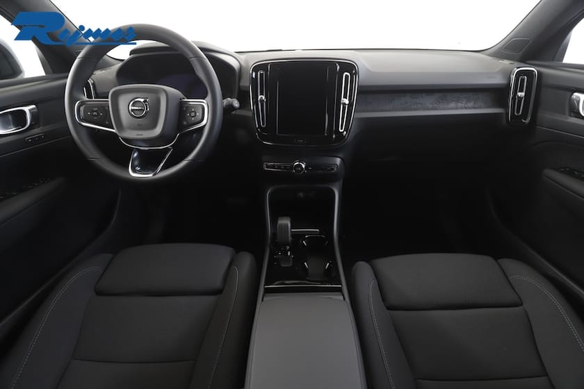 Bild 2 av Volvo XC40 Recharge Twin Plus