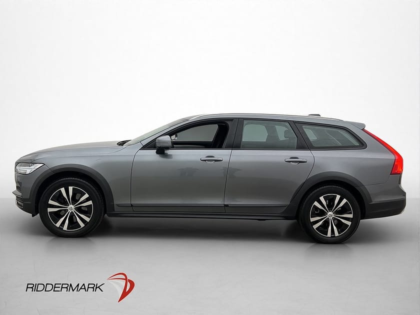 Bild 1 av Volvo V90 Cross Country