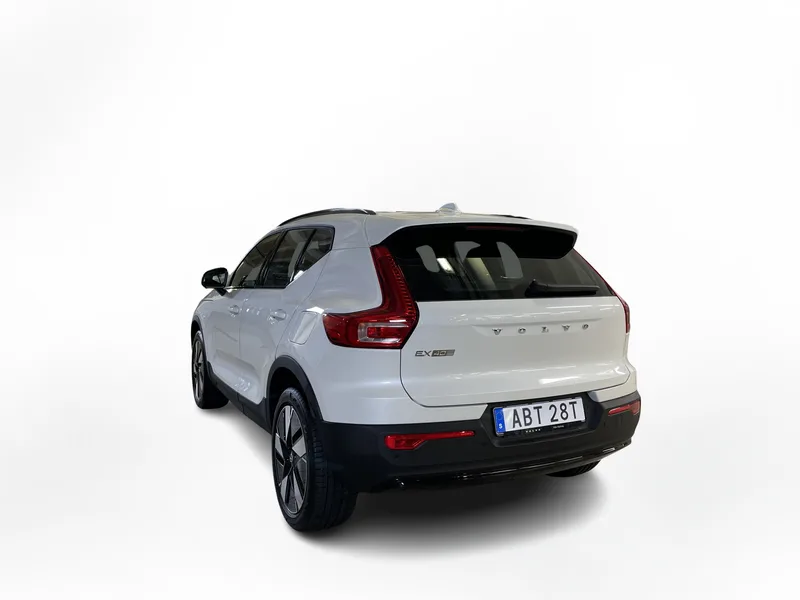 Bild 3 av 15 – Volvo EX40 Single Motor Extended Range ExtendedRange Plus SE Plus Special Edition