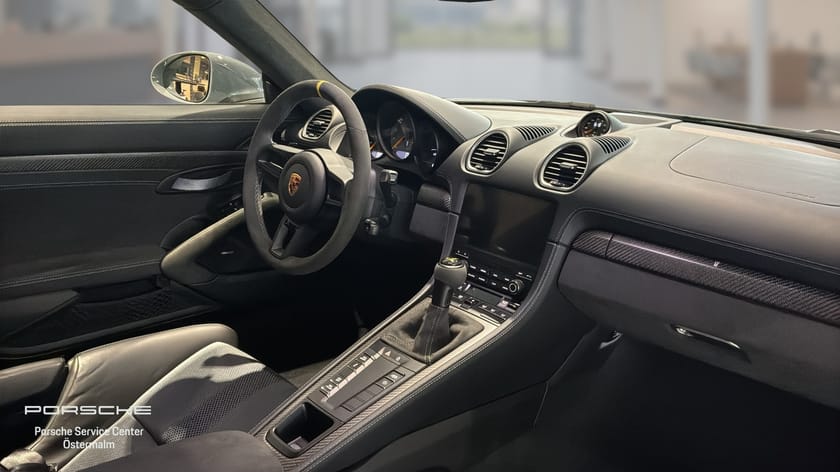 Bild 4 av Porsche 718 Cayman GT4 RS