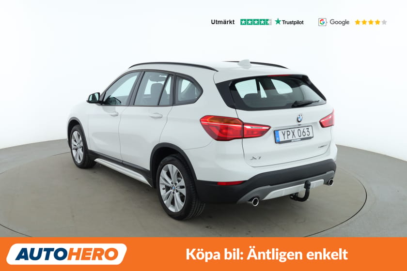 Bild 3 av BMW X1 xDrive18d Sport Line / Dragkrok, Backkamera, GPS