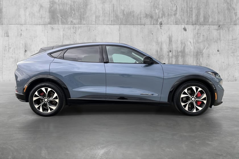 Bilde 5 av Ford Mustang Mach-E Long Range AWD LR Skinn Panorama B&O 360 Kamera ACC Reg 2024