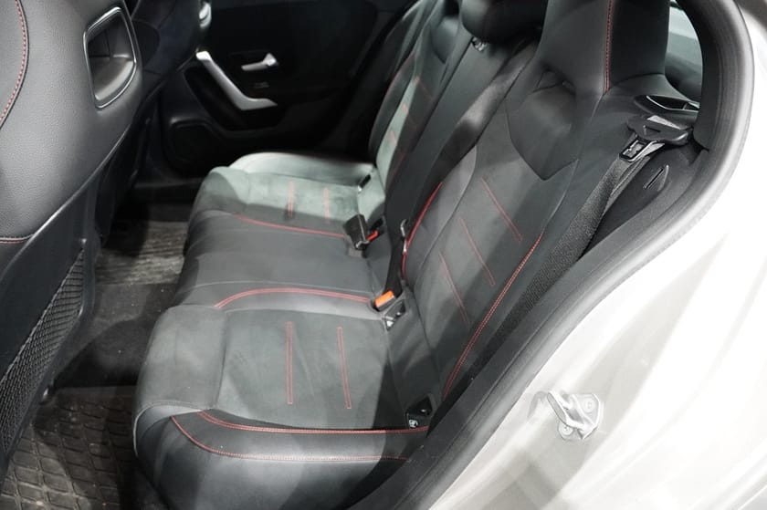 Bild 5 av Mercedes-Benz A 180 7G-DCT AMG LINE AUT