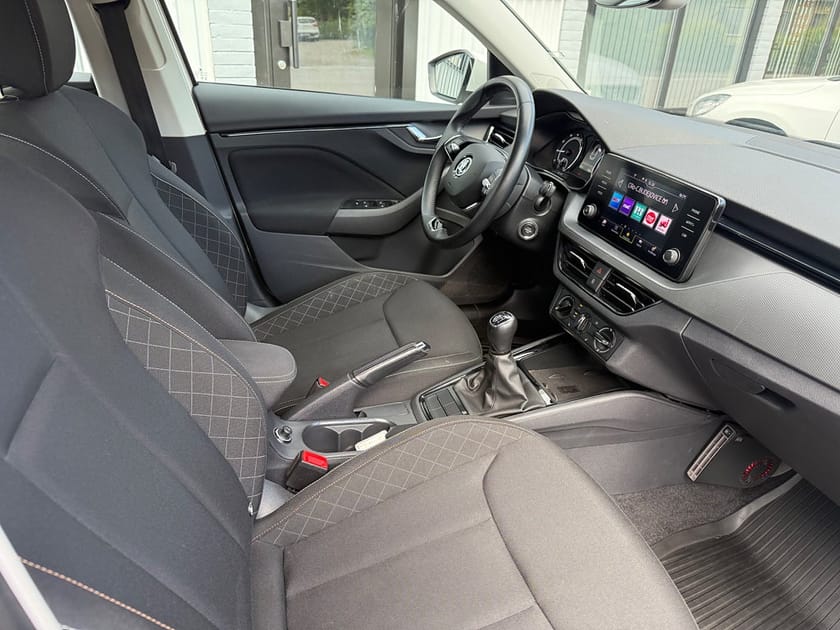 Bild 5 av Škoda Kamiq Skoda 1.0 TGI 90HK G-TEC AMBITION / CARPLAY / 3500Mil
