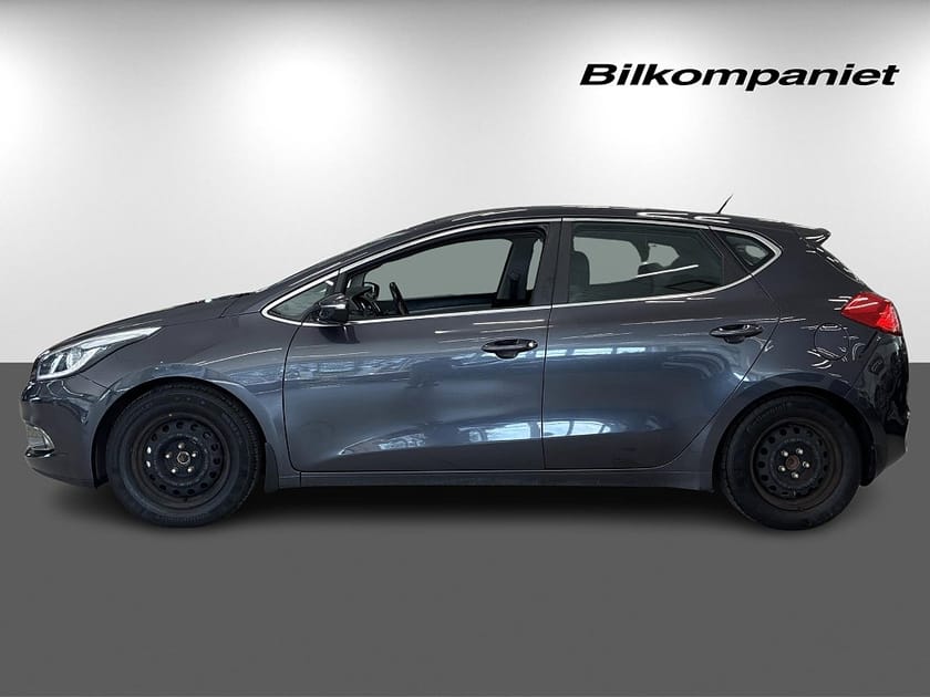 Bild 4 av Kia cee'd 1.6 CRDi 110hk EX Comfort V+S-Hjul Drag