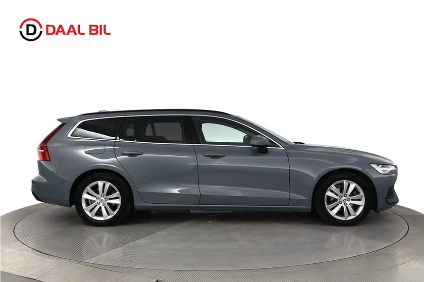 Bild 5 av Volvo V60 B4 197HK MOMENTUM B-KAMERA NAVIGATOR HIGH PERFORMANCE