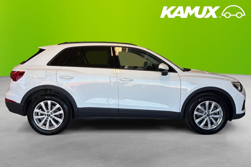 Bild 2 av Audi Q3 45 TFSI e Proline Evolutions Cockpit Navi B-kam 245hk