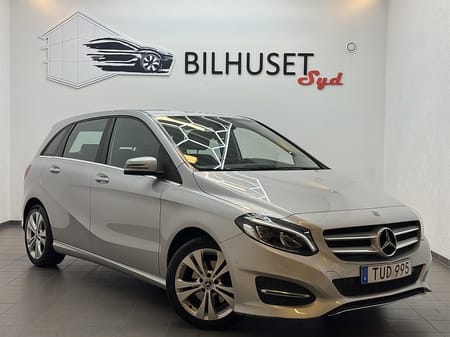 Mercedes-Benz B 180 122hk Urban Bkamera/Carplay/1Brukare