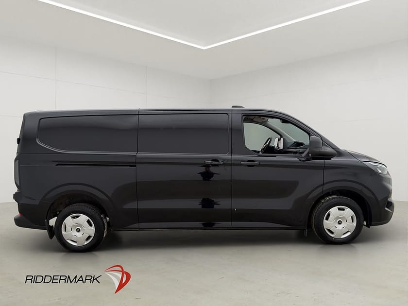 Bild 2 av Ford Transit Custom 320 transit-custom L2 AWD Cockpit Värmare Drag Kamera Moms